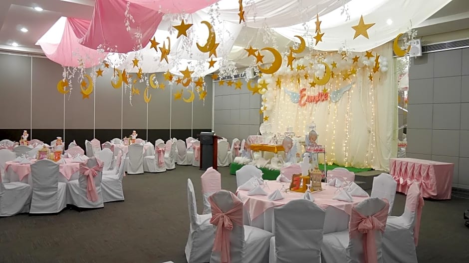 Circle Inn - Hotel & Suites