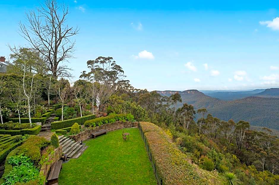 Echoes Boutique Hotel & Restaurant