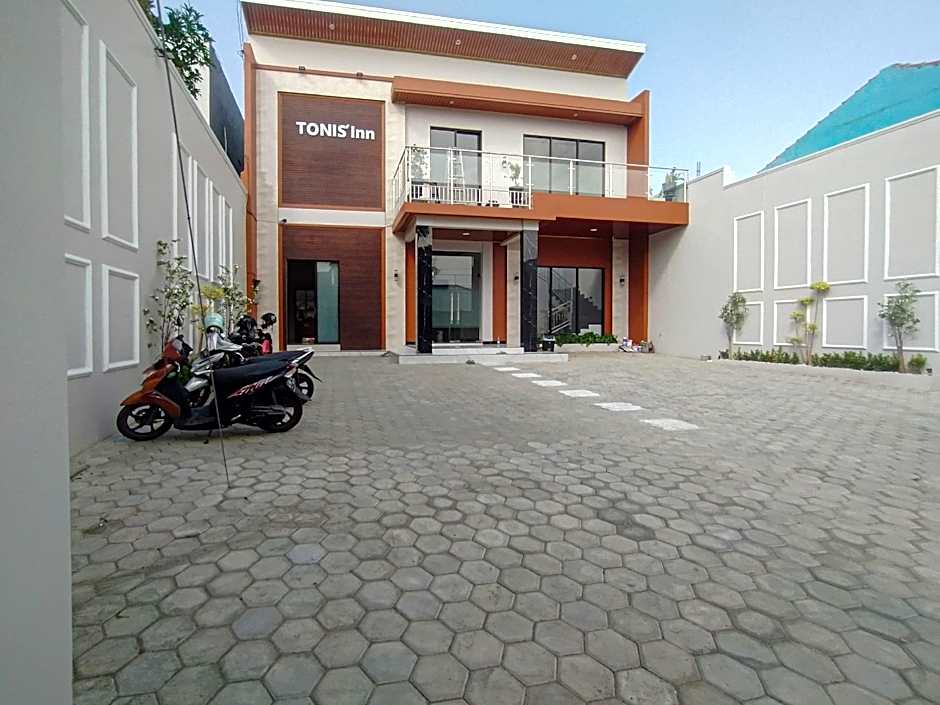 RedDoorz Syariah near Alun Alun Tegal 2