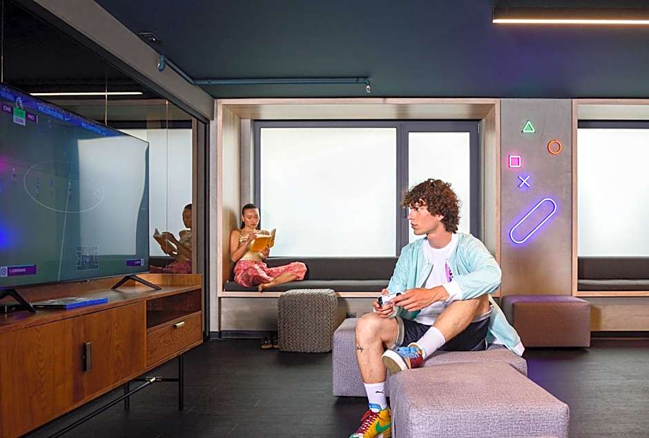 ONOMA Hotel