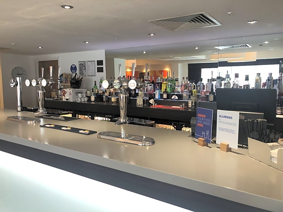 Holiday Inn Express Birmingham–South A45 By IHG