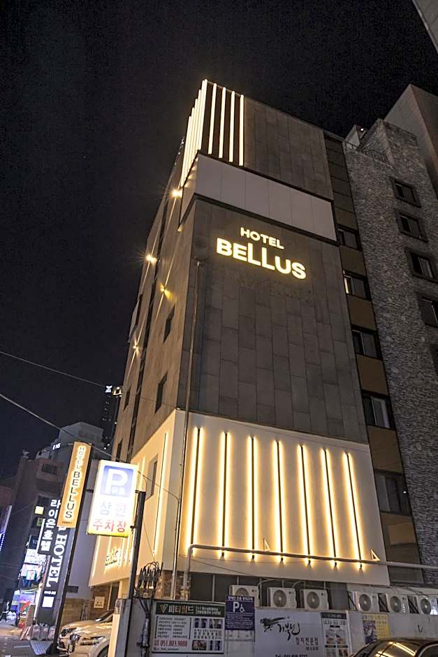 Hotel BELLUS