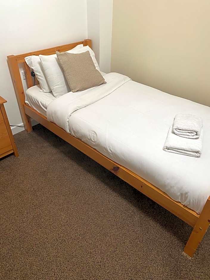Photo 1 of 3 of Single Room