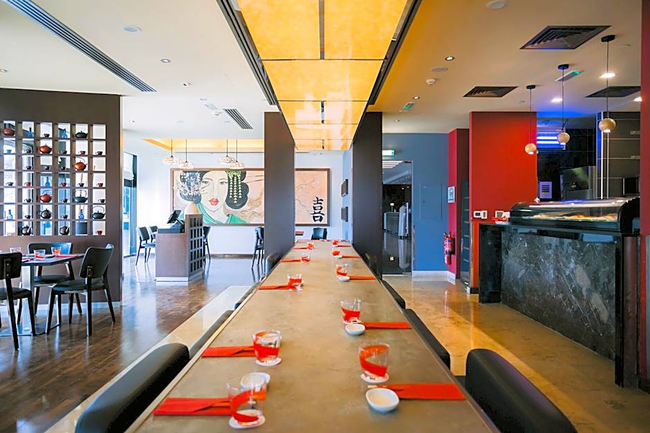 Holiday Inn Abu Dhabi By IHG