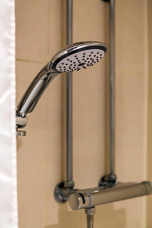 Lea Gate by Greene King Inns