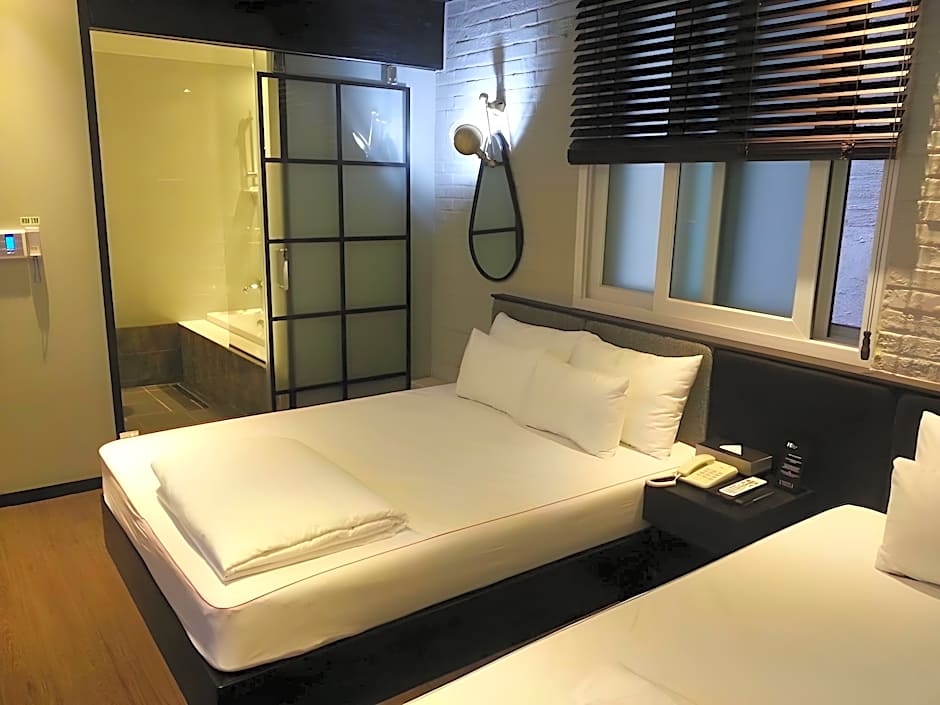 Hi Design Hotel