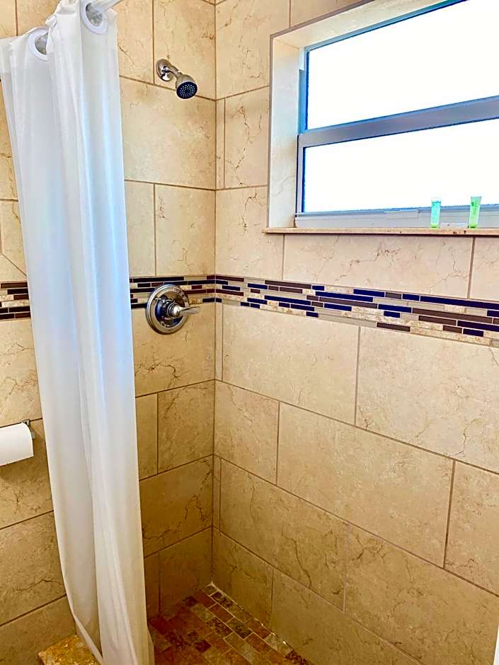 Glades Motel - Naples