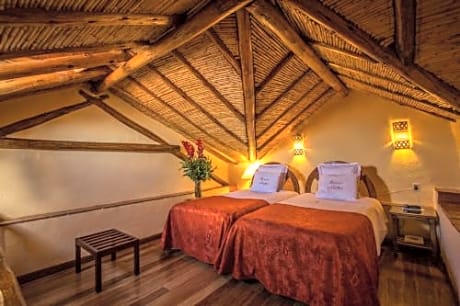 Duplex Room
