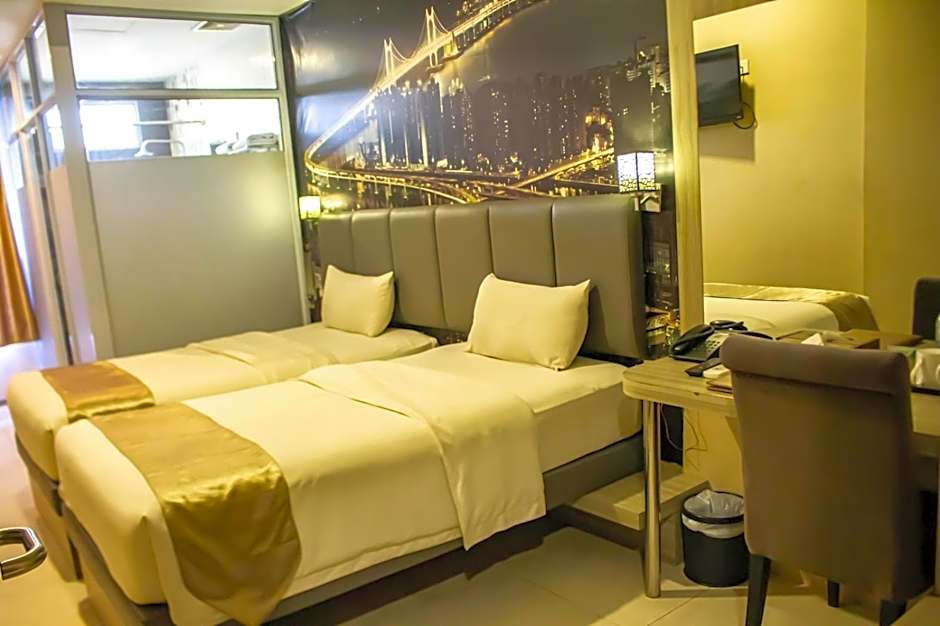 OS Hotel Tanjung Uncang