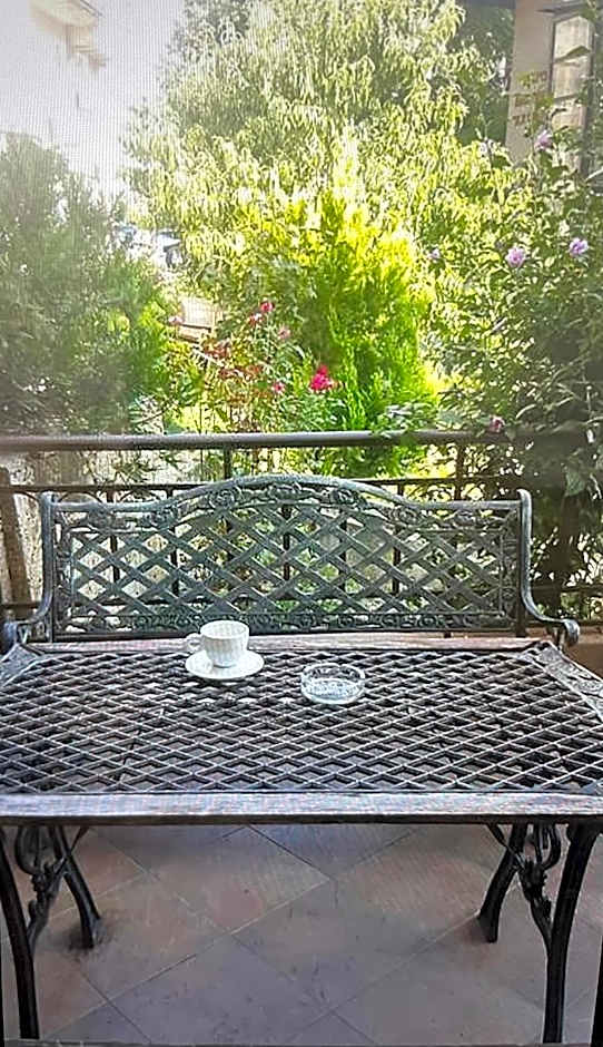 HOTEL BOLYARI