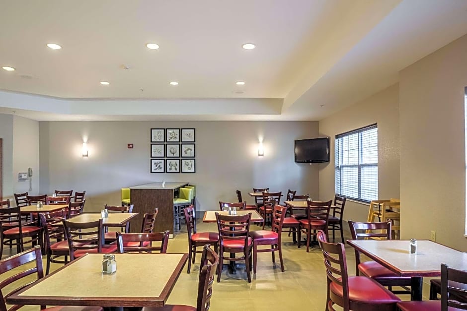 Country Inn & Suites by Radisson, Fond du Lac, WI