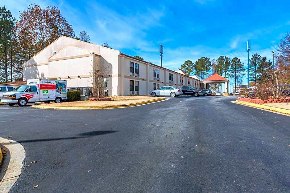 Motel 6-Suwanee, GA - Gwinnett Center