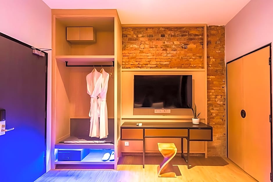 Tien Terrace Macalister