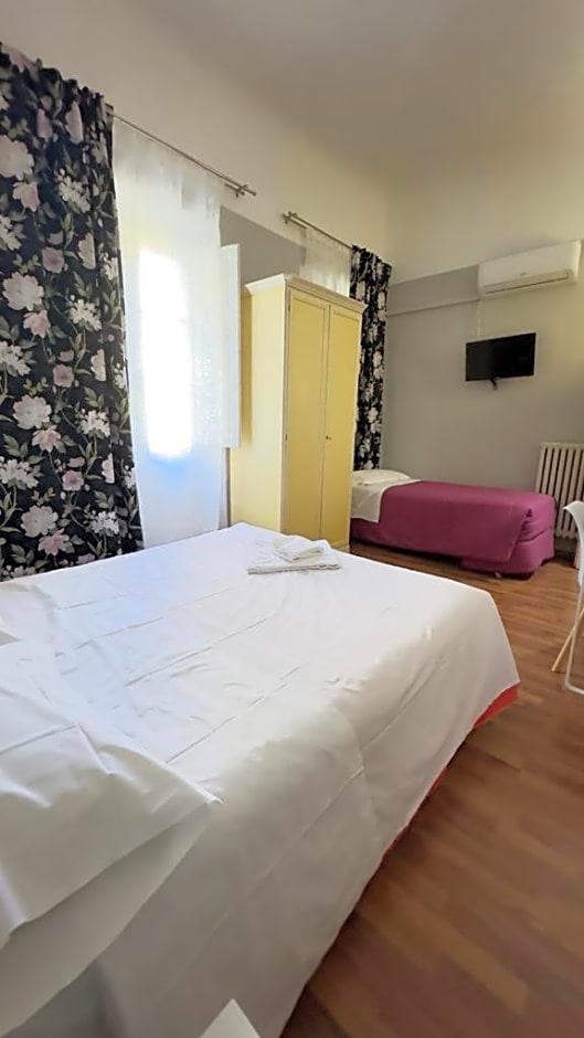 Piccolo Hotel