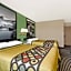 Super 8 by Wyndham Lexington