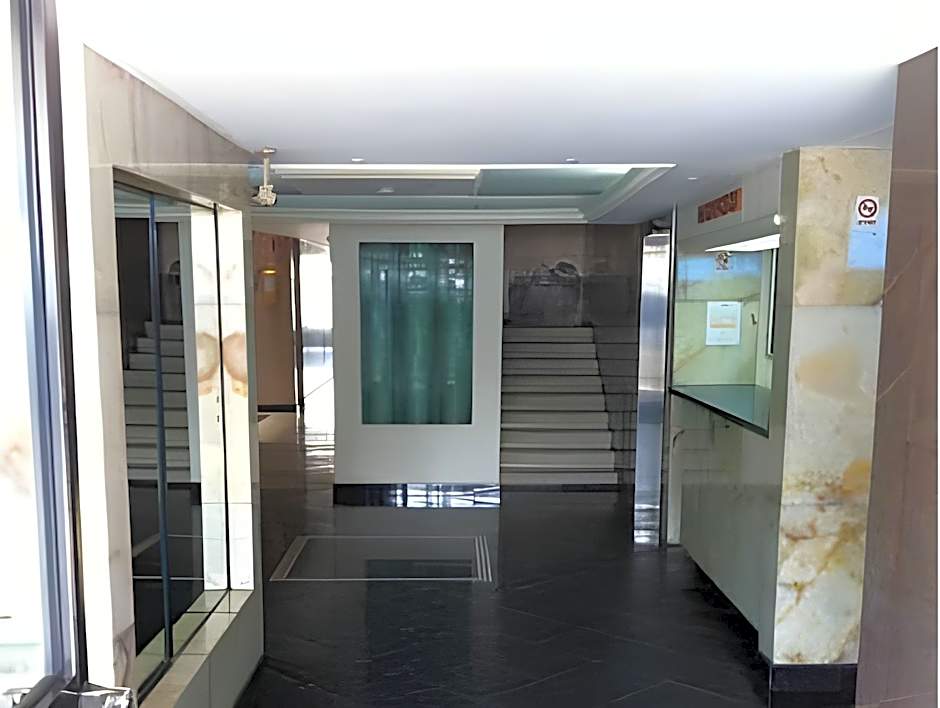 Hotel Dos Naciones