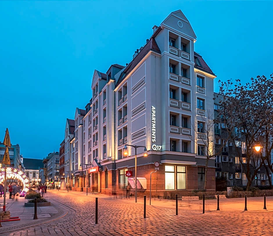 Q17 Apartments Rynek