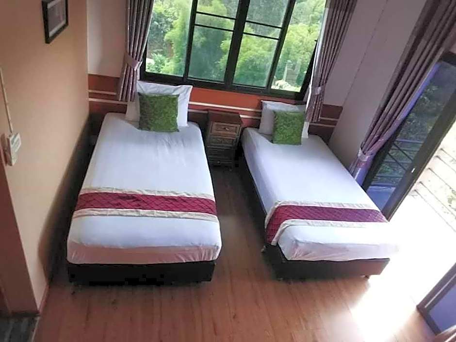 Chiang Khong Hill Resort