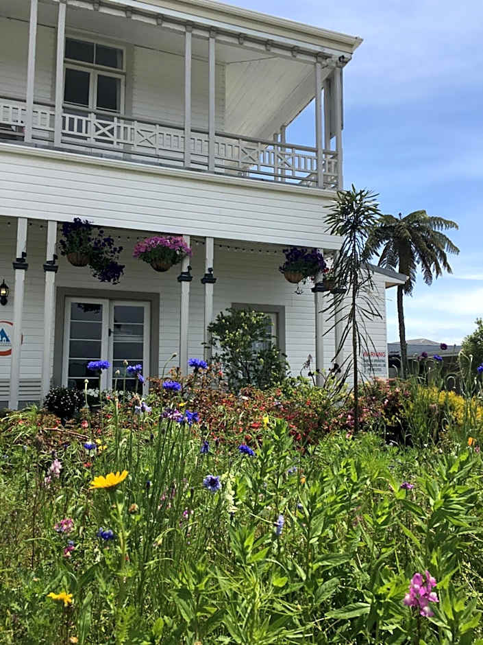 Tripinn Modern Motels & Affordable Accommodation