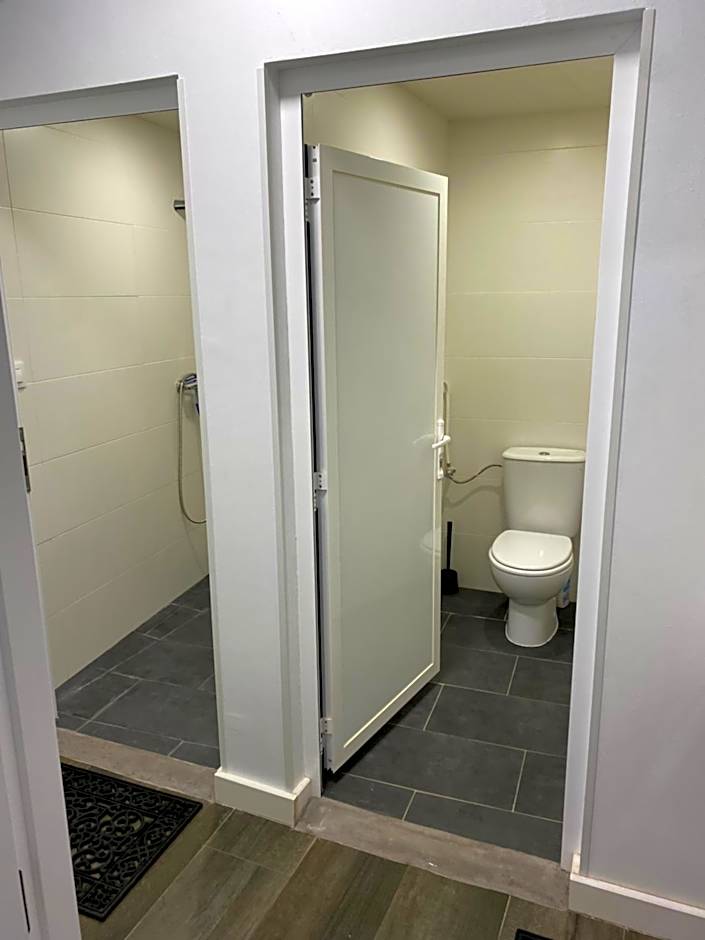 Vagabond Vieiras Beds & Communal Dinner Included Albergue LE-210