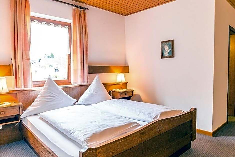 Waldhotel