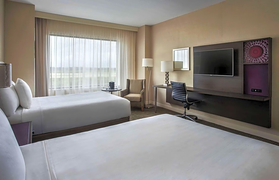 Hyatt Regency Pittsburgh International Airport