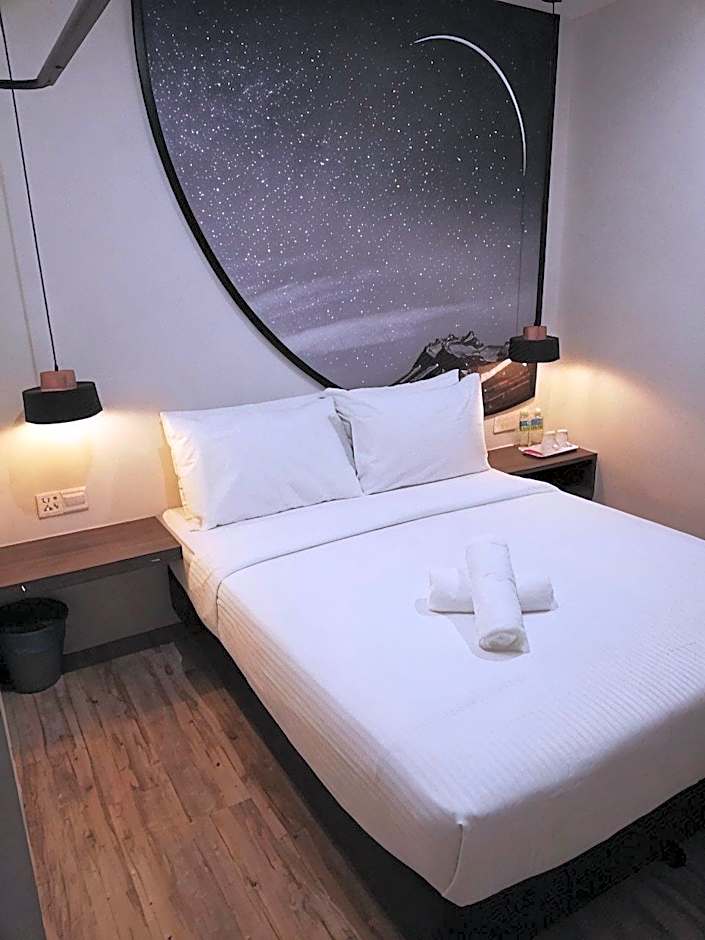 De Luna Hotel Sri Petaling