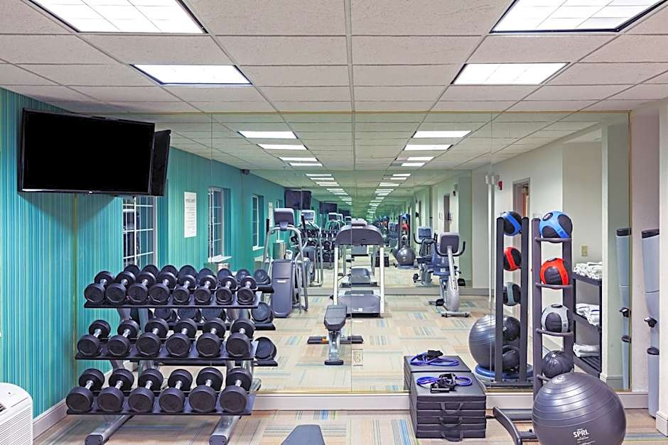 Holiday Inn Express Hotel and Suites Jenks By IHG