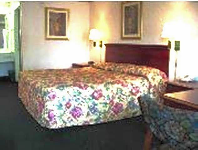 America's Best Inn & Suites - Decatur