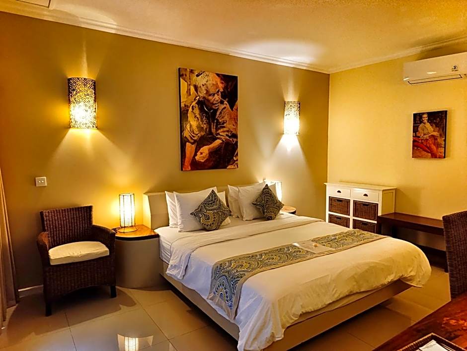 Scallywags Smugglers