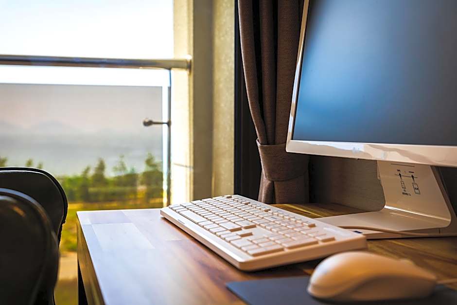 CozyCove Boutique Hotel