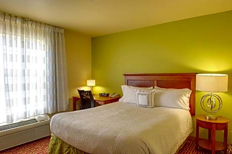 Queen Studio with Sofa Bed