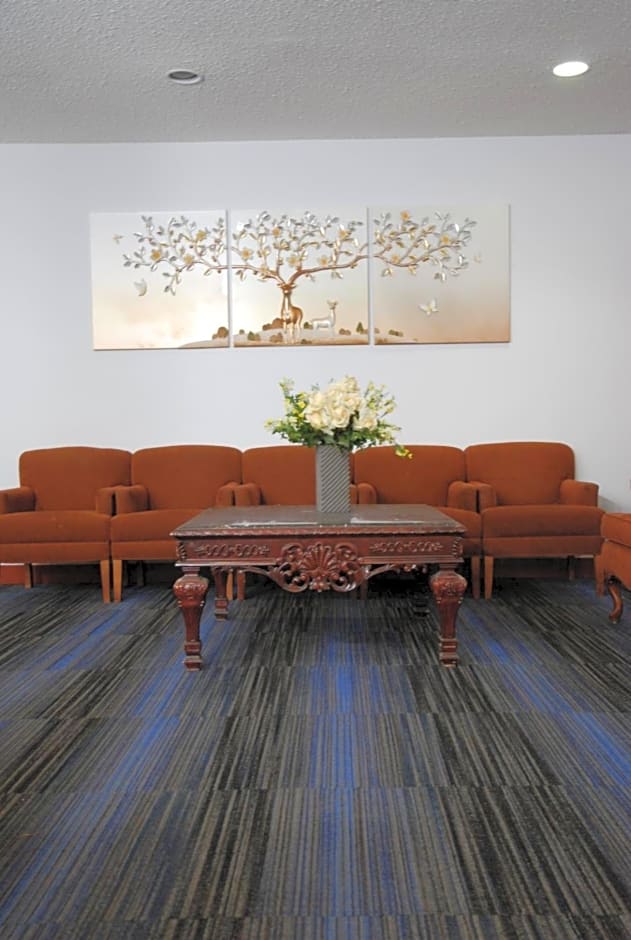 Country Garden Inn & Restaurant