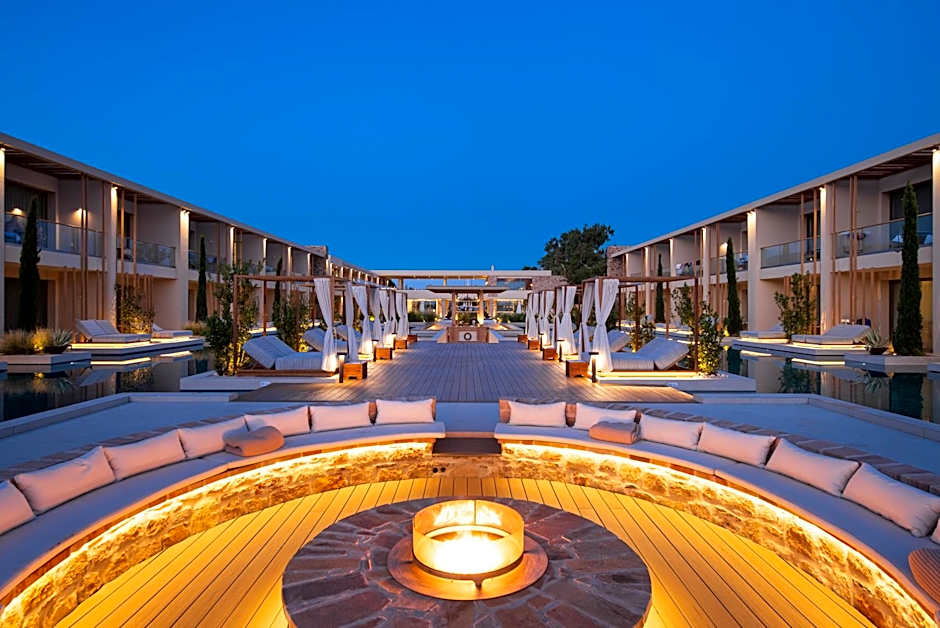 Royal Pearl Island Chios Hotel and Spa