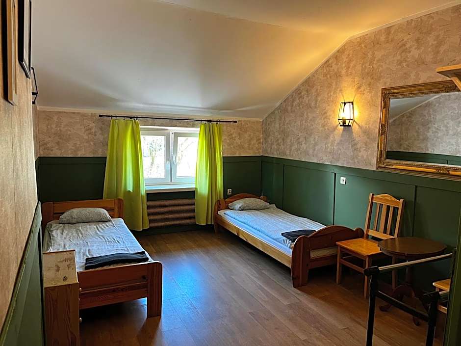Hostel Retro