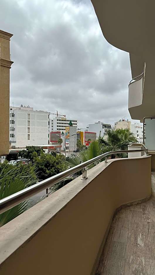 Street view 2BR Terrace - AppartAli Luxury Platform