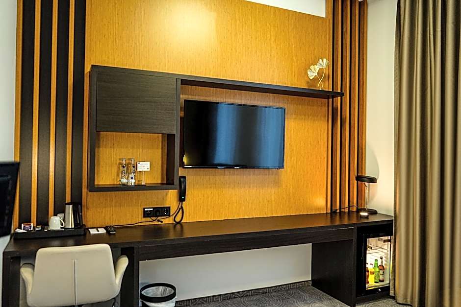 M-Pire Hotel