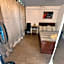 ASHBURN'S TRANSIENT Bauang La Union - BARKADA ROOM, LIMITED PARKING, SELF CHECK-IN, SELF SERVICE