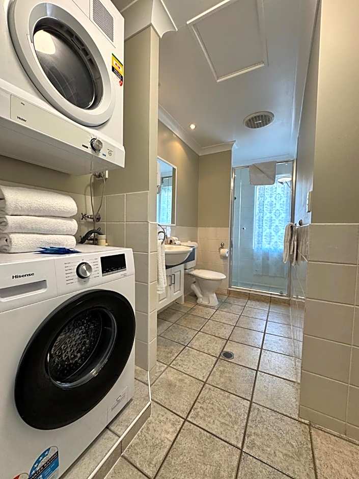 Ambassador On Ruthven