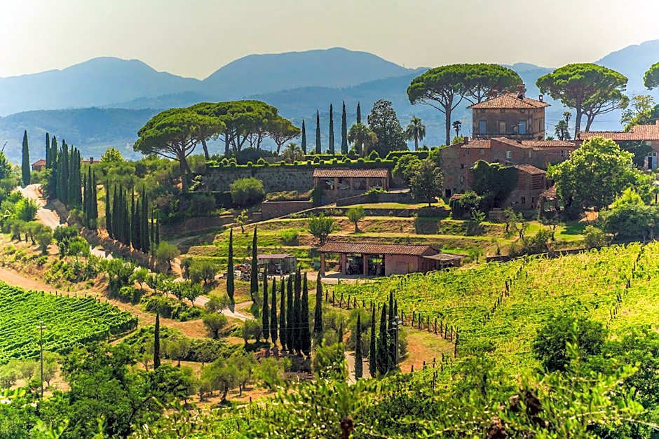 Tenuta San Pietro Luxury Hotel