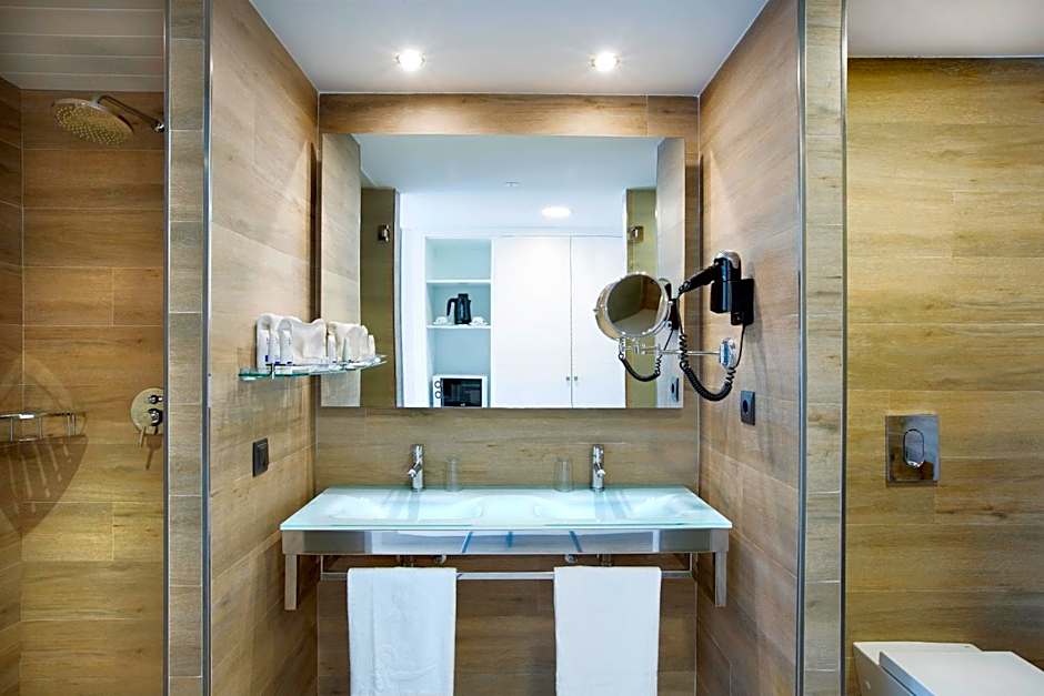 Mar Hotels Playa de Muro Suites