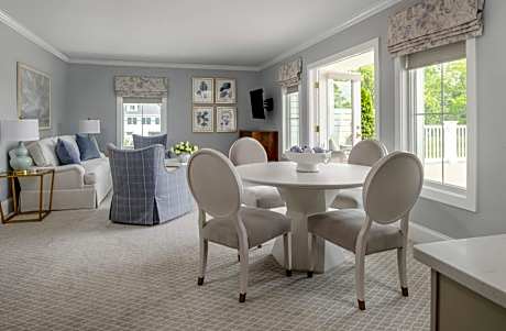 One-Bedroom Suite