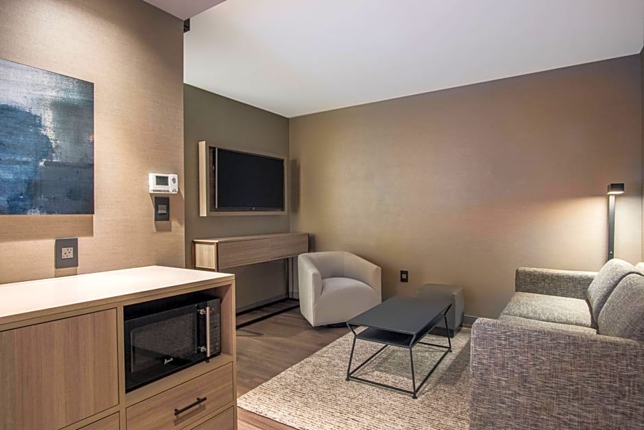 AC Hotel by Marriott Worcester