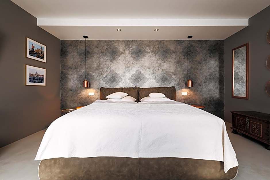 VILLA BRICOLA - Boutique Apartments