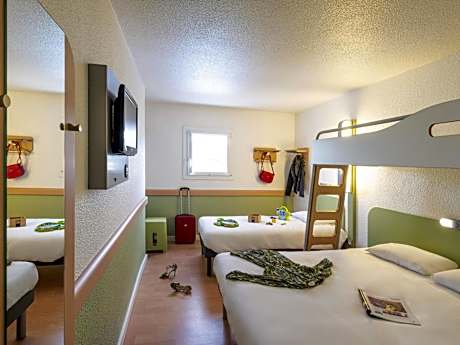 Standard Double Room with Single Bed
