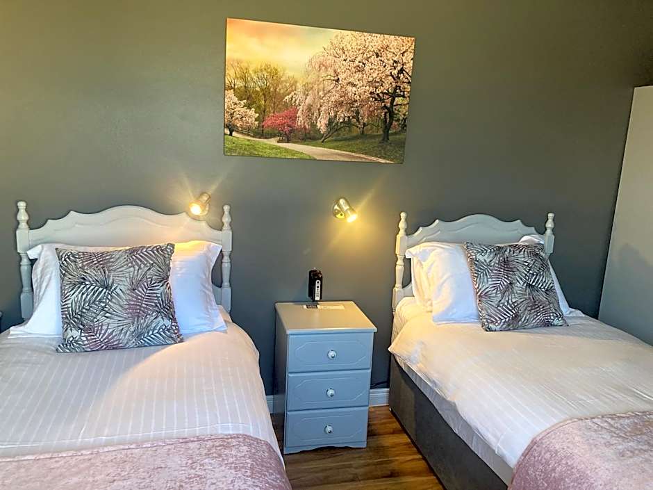 Steeple View B&B Guesthouse Donegal - Newly renovated in 2023