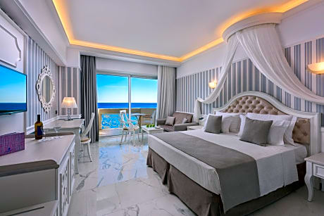 Elite Room Direct Sea View (2 adults + 1 child)