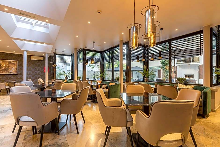 Leonardo Hotel Antwerp the Plaza