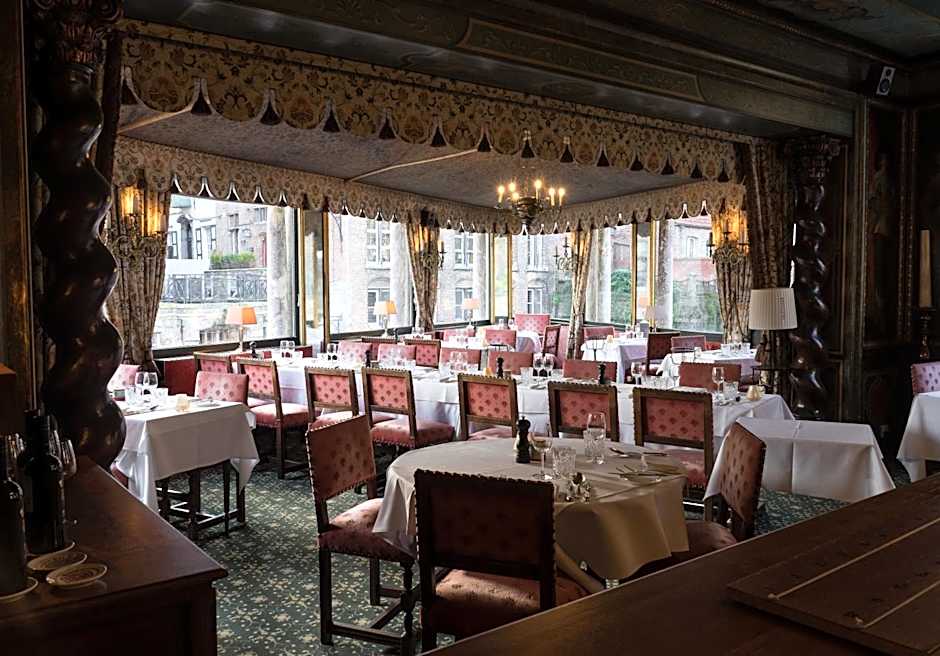Hotel Duc De Bourgogne