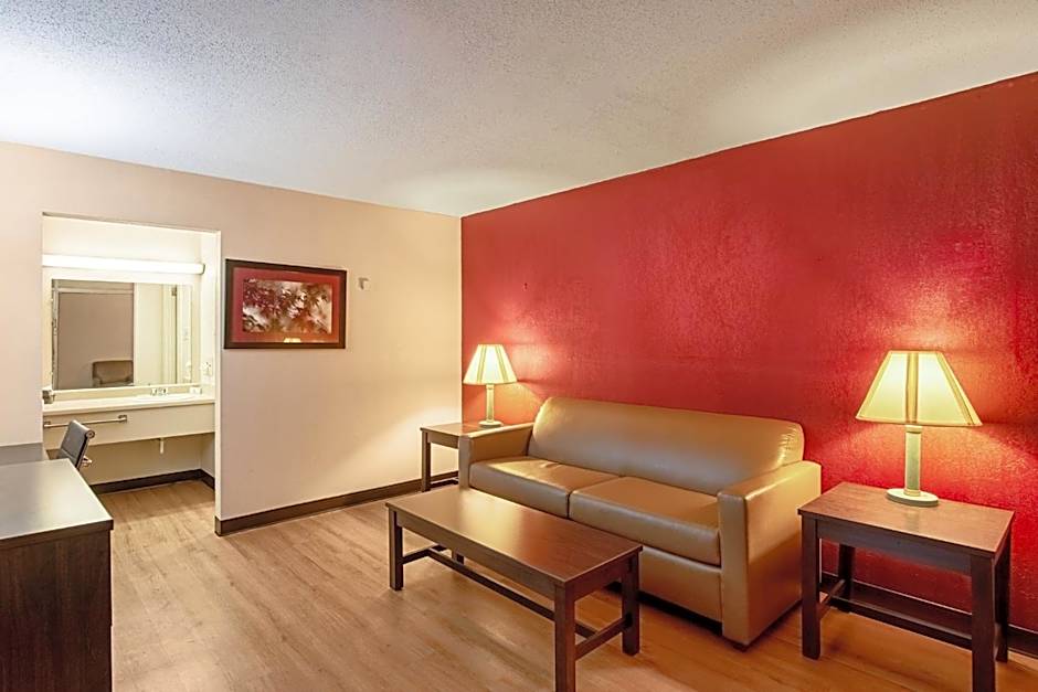 Red Roof Inn Battle Creek